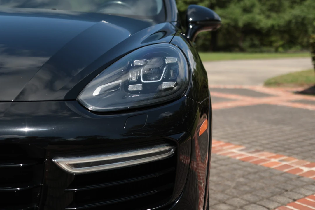 2016 Porsche 958 Cayenne Turbo - Image 26 of 31