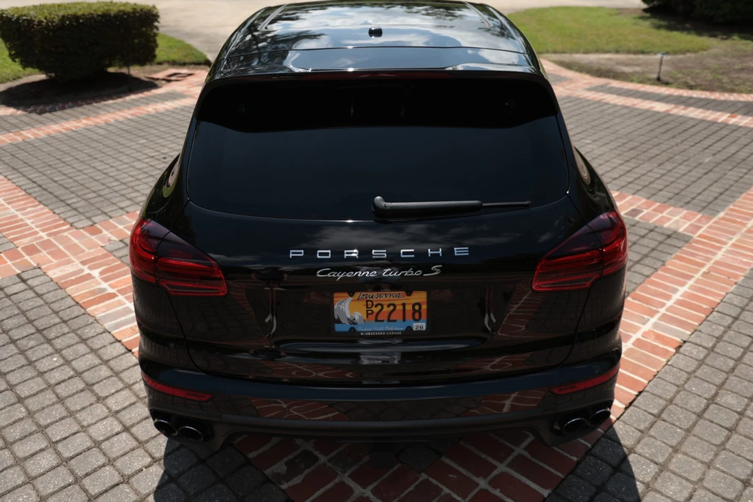 2016 Porsche 958 Cayenne Turbo - Image 10 of 31