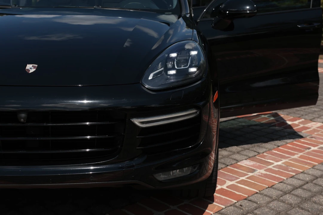 2016 Porsche 958 Cayenne Turbo - Image 24 of 31