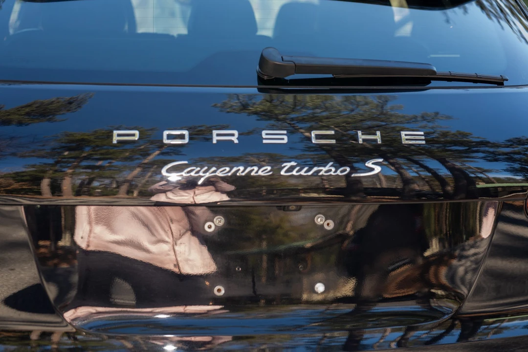 2016 Porsche 958 Cayenne Turbo - Image 12 of 31