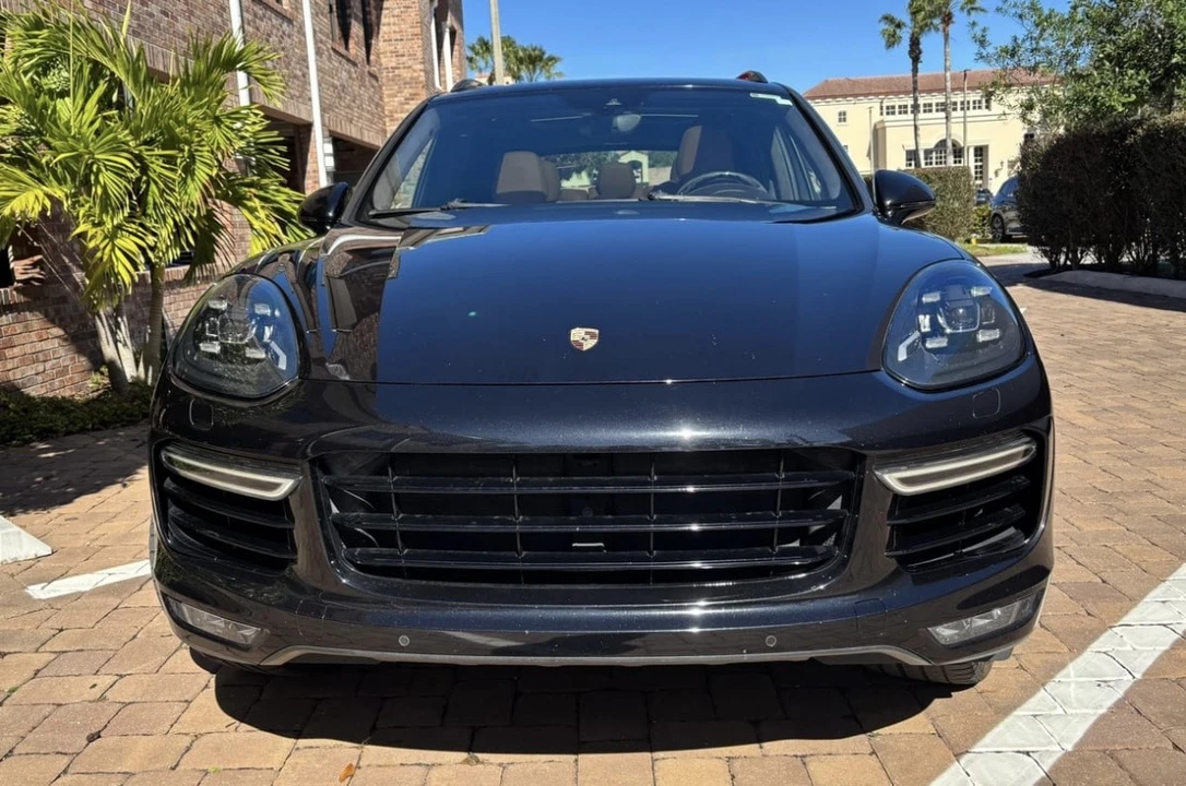 2016 Porsche 958 Cayenne Turbo S - Image 18 of 31