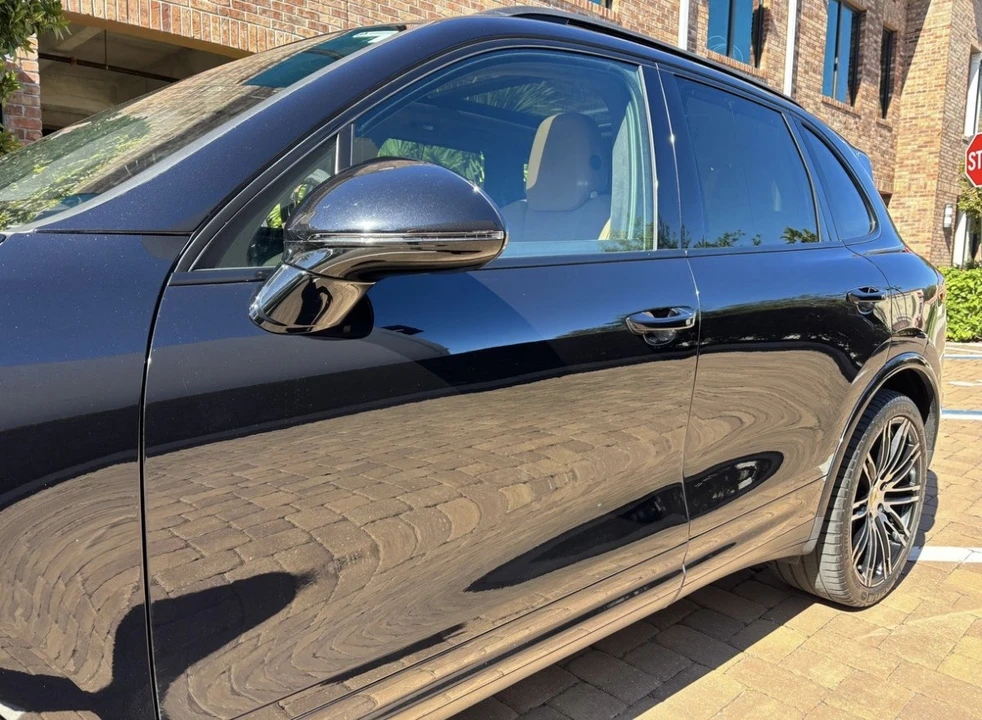 2016 Porsche 958 Cayenne Turbo S - Image 25 of 31