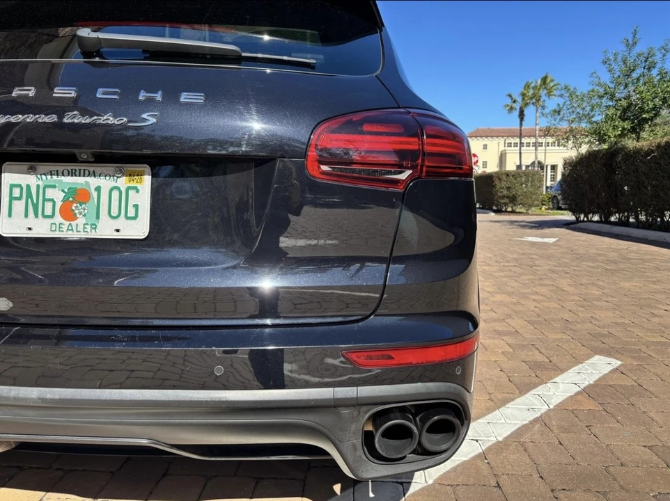 2016 Porsche 958 Cayenne Turbo S - Image 27 of 31