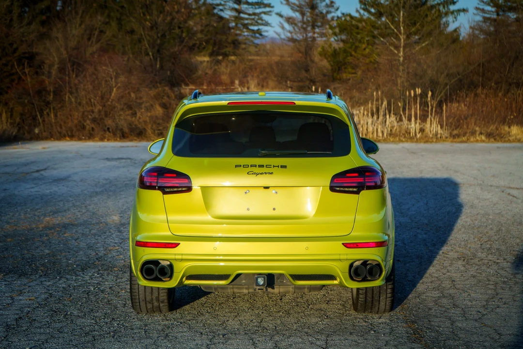 2016 Porsche 958 Cayenne Turbo S - Image 24 of 31