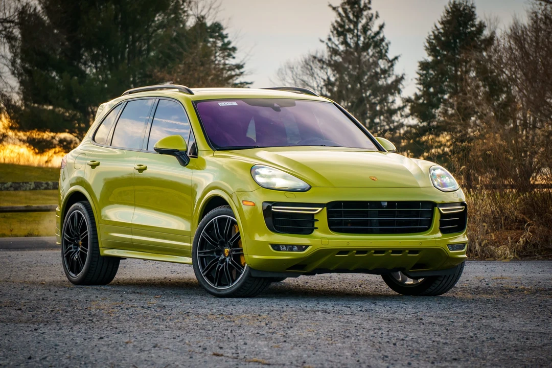 2016 Porsche 958 Cayenne Turbo S - Image 2 of 31