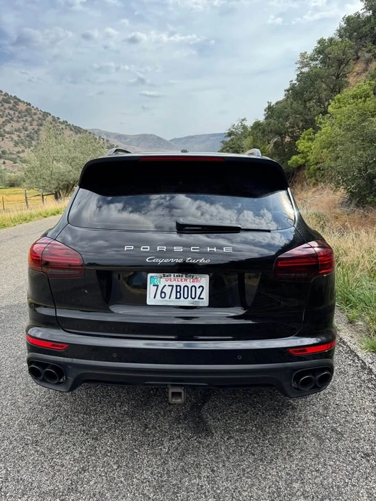 2016 Porsche 958 Cayenne Turbo - Image 4 of 14