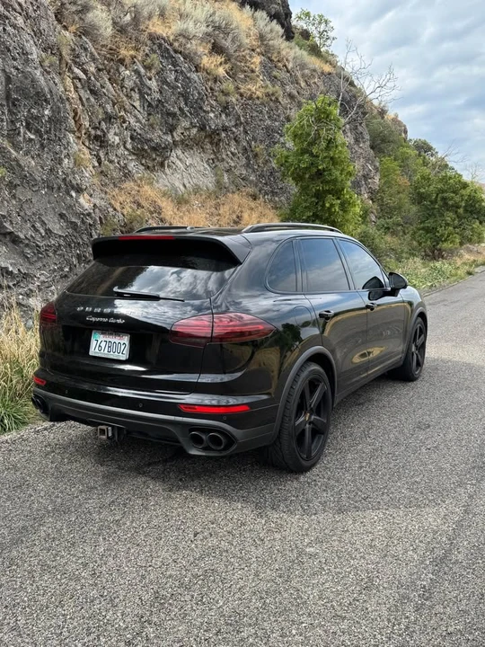 2016 Porsche 958 Cayenne Turbo - Image 2 of 14