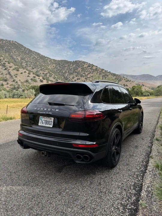 2016 Porsche 958 Cayenne Turbo - Image 3 of 14
