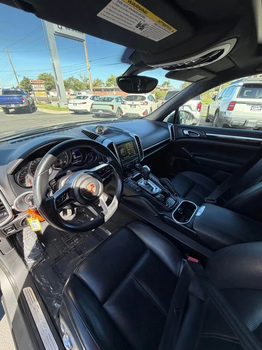 2016 Porsche 958 Cayenne Turbo - Image 11 of 13