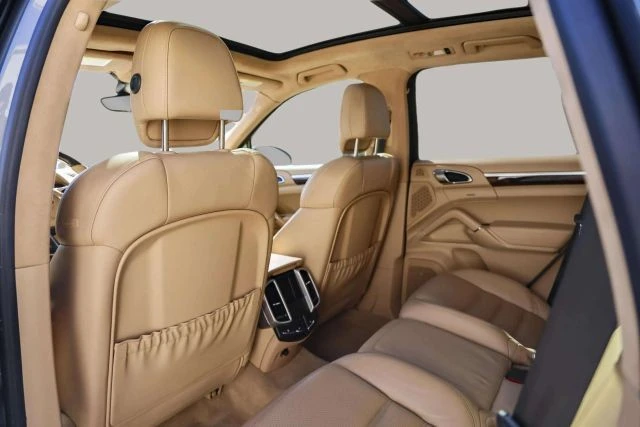 2016 Porsche 958 Cayenne Turbo - Image 30 of 31