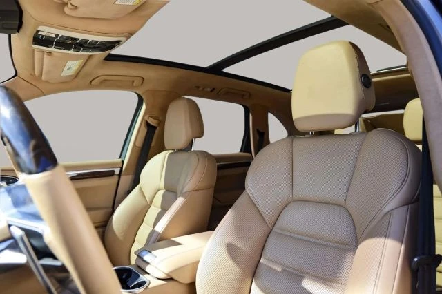 2016 Porsche 958 Cayenne Turbo - Image 20 of 31