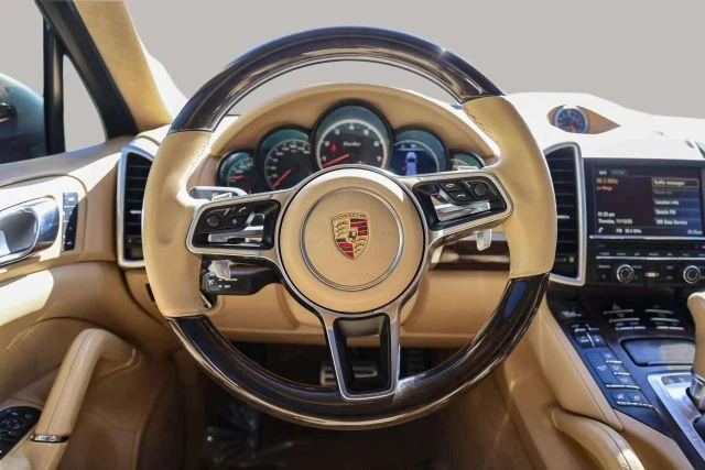 2016 Porsche 958 Cayenne Turbo - Image 26 of 31