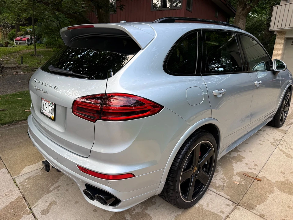 2016 Porsche 958 Cayenne Turbo - Image 4 of 20