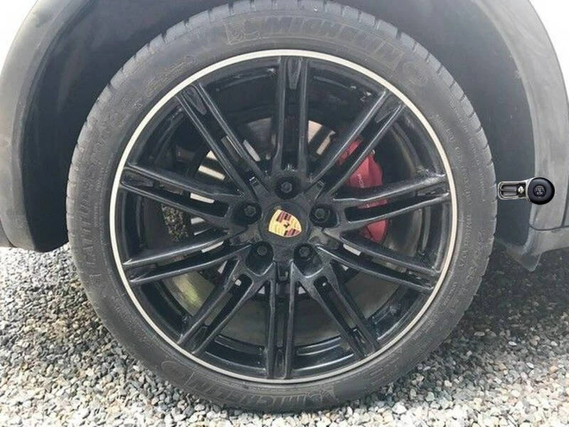 2016 Porsche 958 Cayenne Turbo - Image 3 of 6