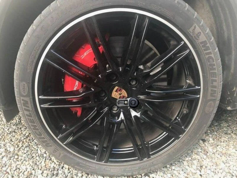 2016 Porsche 958 Cayenne Turbo - Image 6 of 6