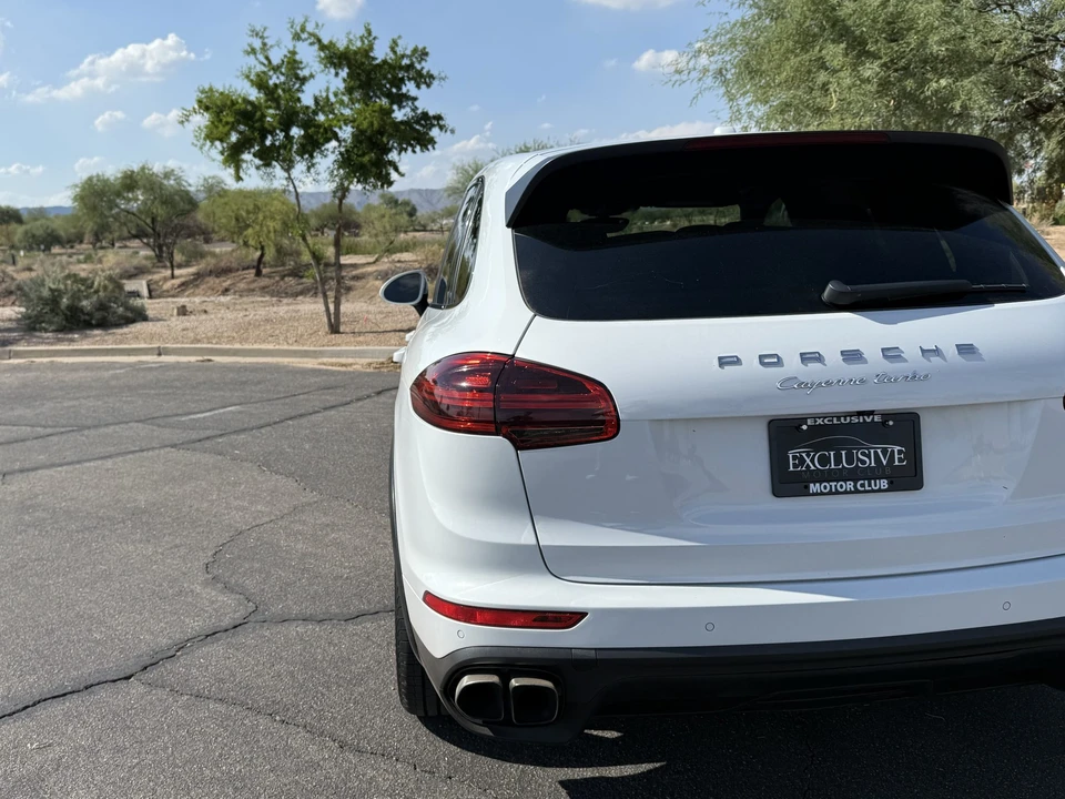 2016 Porsche 958 Cayenne Turbo - Image 23 of 31