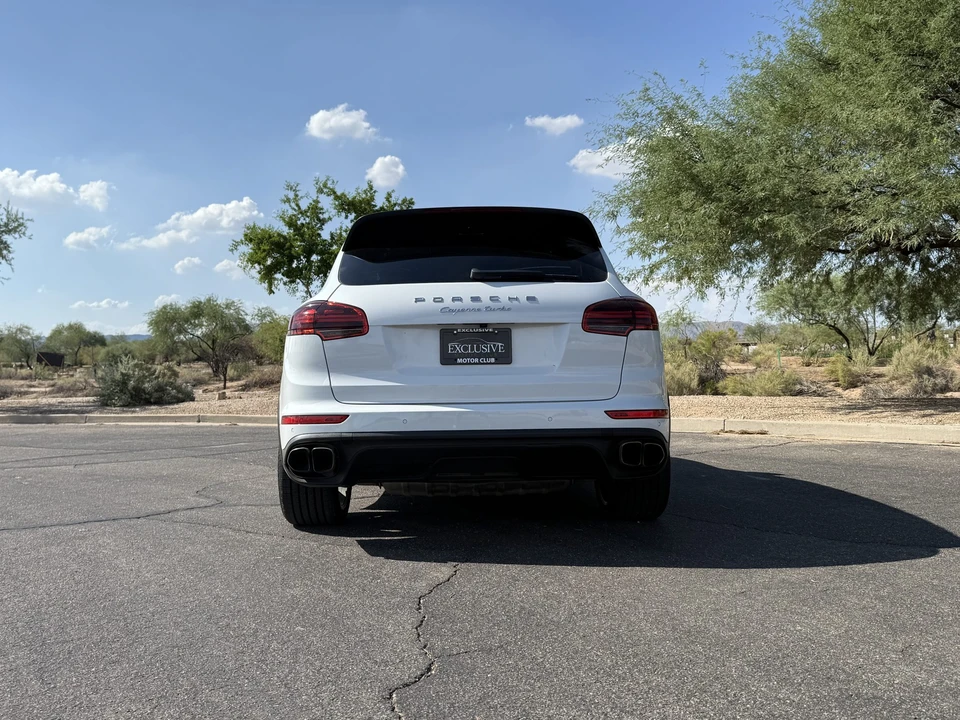 2016 Porsche 958 Cayenne Turbo - Image 8 of 31
