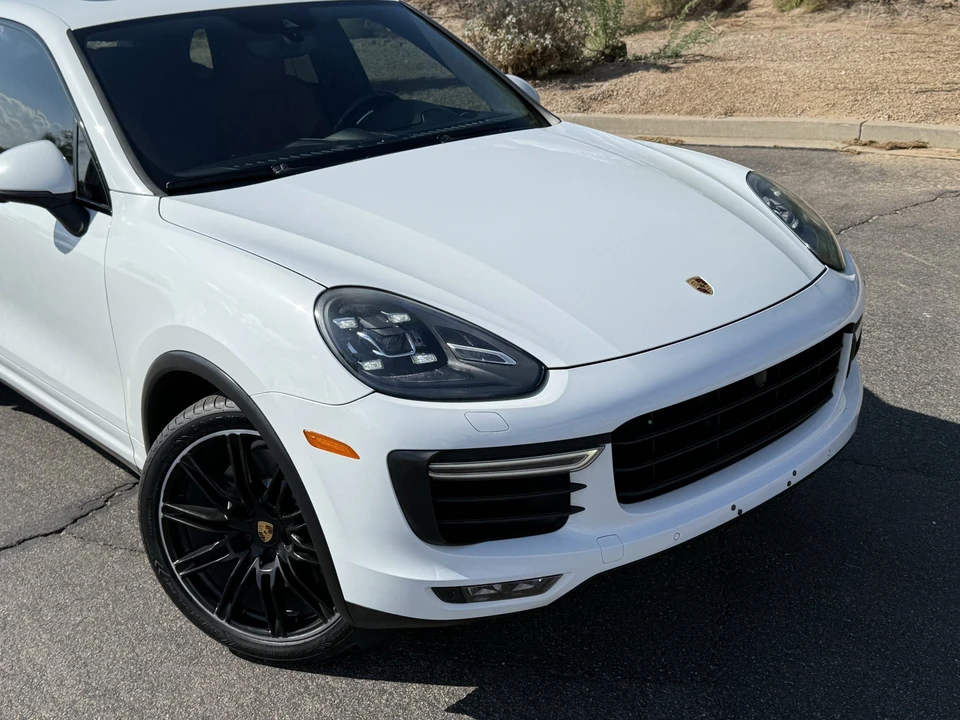 2016 Porsche 958 Cayenne Turbo - Image 16 of 31