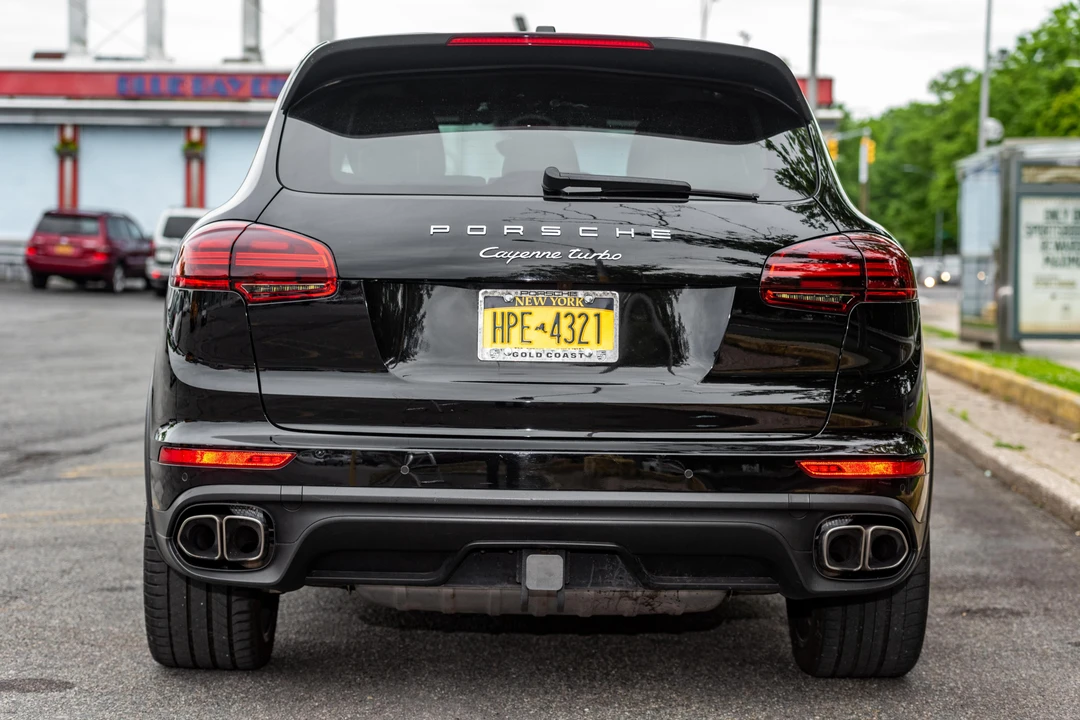 2016 Porsche 958 Cayenne Turbo - Image 5 of 31