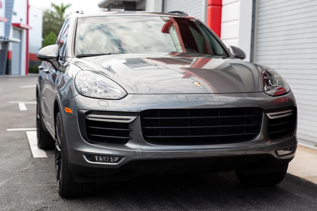 2016 Porsche 958 Cayenne Turbo - Image 9 of 31