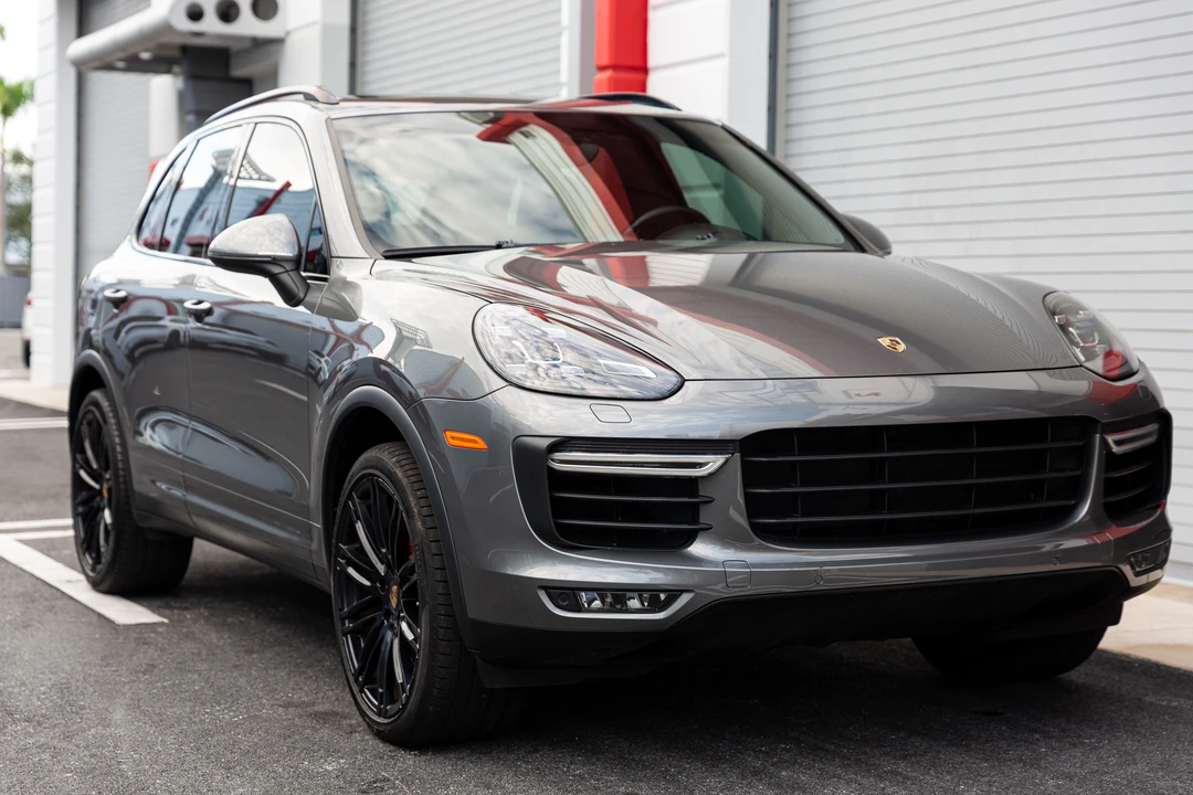 2016 Porsche 958 Cayenne Turbo - Image 10 of 31