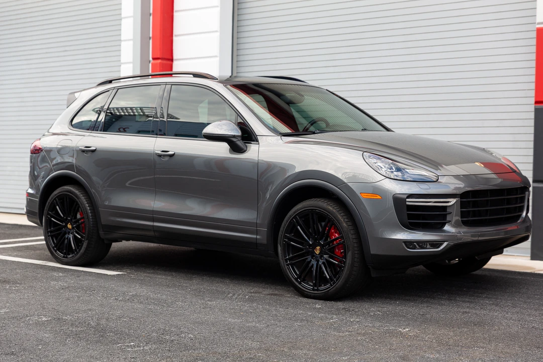 2016 Porsche 958 Cayenne Turbo - Image 12 of 31
