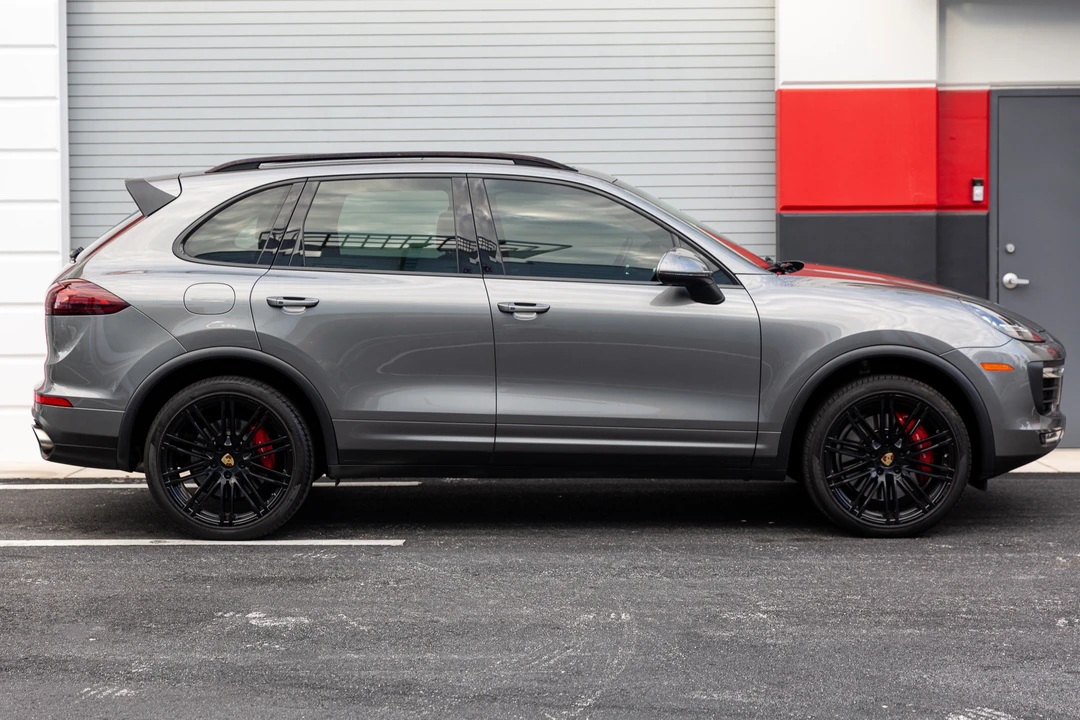 2016 Porsche 958 Cayenne Turbo - Image 15 of 31