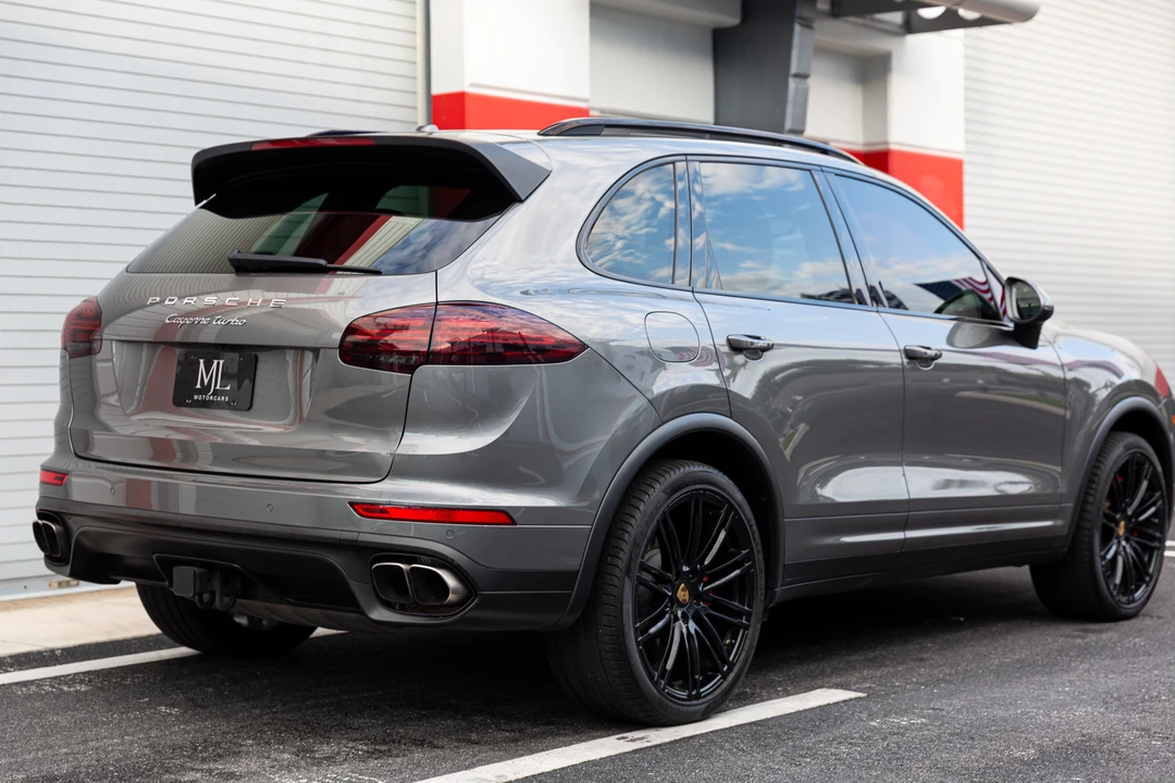 2016 Porsche 958 Cayenne Turbo - Image 19 of 31