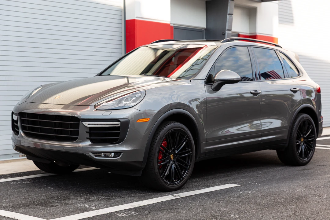 2016 Porsche 958 Cayenne Turbo - Image 2 of 31