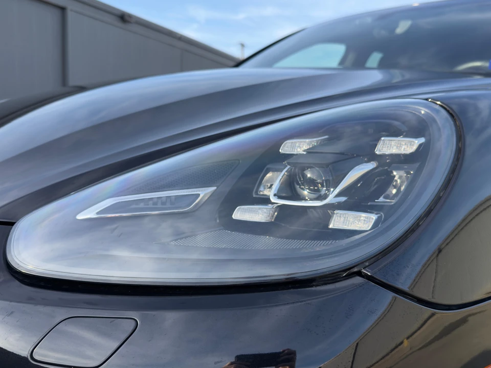 2016 Porsche 958 Cayenne Turbo - Image 21 of 31