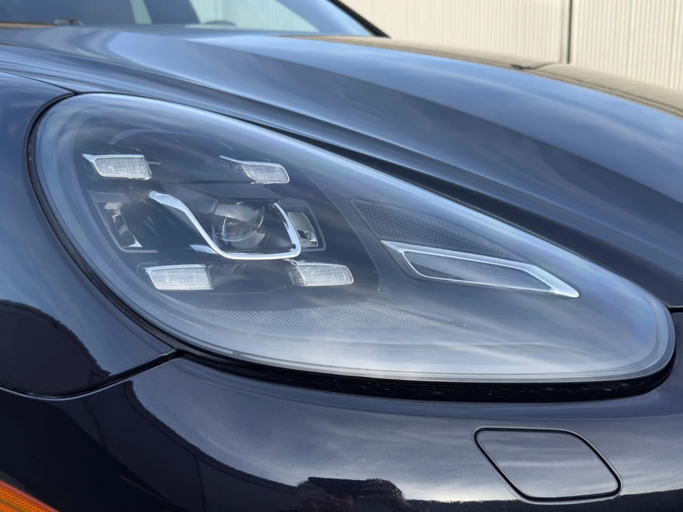 2016 Porsche 958 Cayenne Turbo - Image 18 of 31
