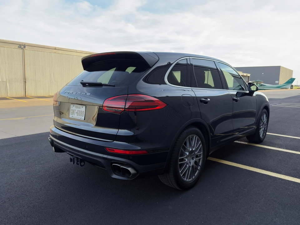 2016 Porsche 958 Cayenne Turbo - Image 13 of 31