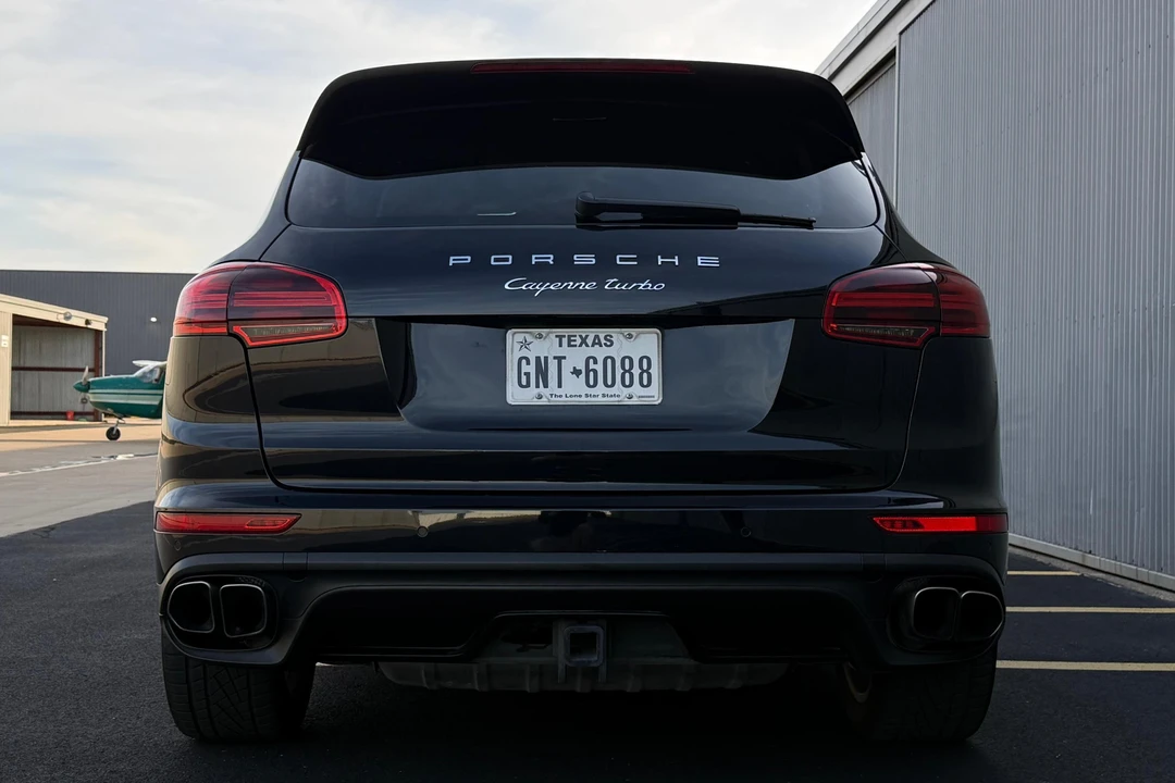 2016 Porsche 958 Cayenne Turbo - Image 5 of 31