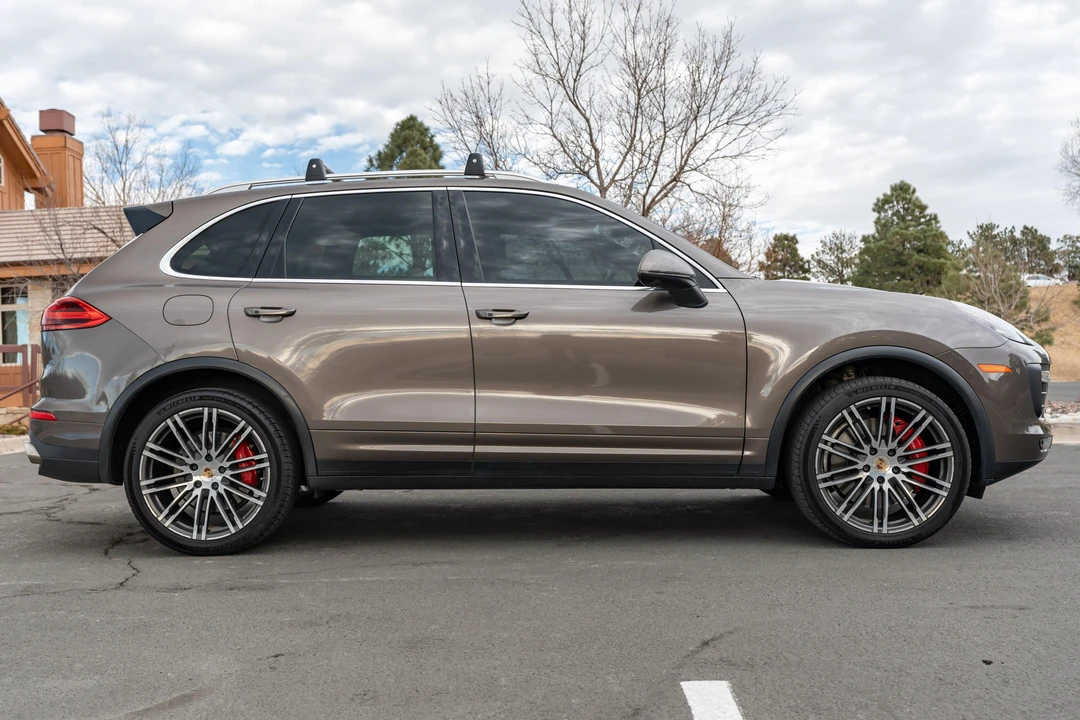 2016 Porsche 958 Cayenne Turbo - Image 3 of 31