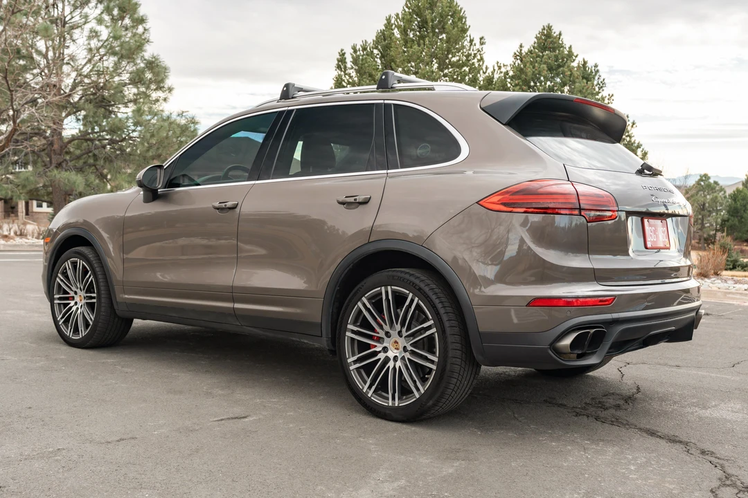 2016 Porsche 958 Cayenne Turbo - Image 7 of 31