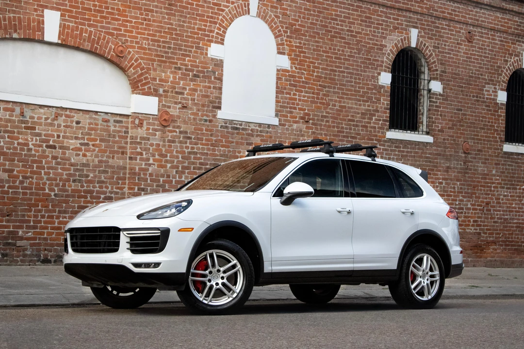 2016 Porsche 958 Cayenne Turbo - Image 10 of 31
