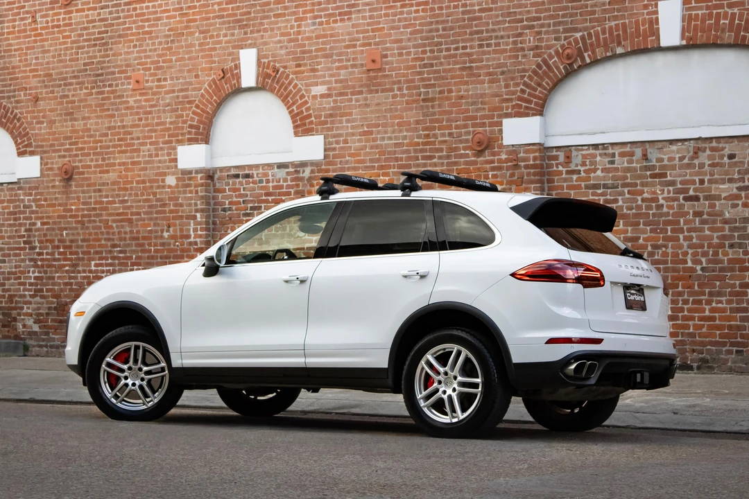 2016 Porsche 958 Cayenne Turbo - Image 12 of 31