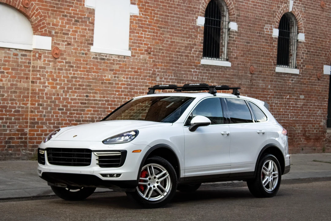 2016 Porsche 958 Cayenne Turbo - Image 9 of 31