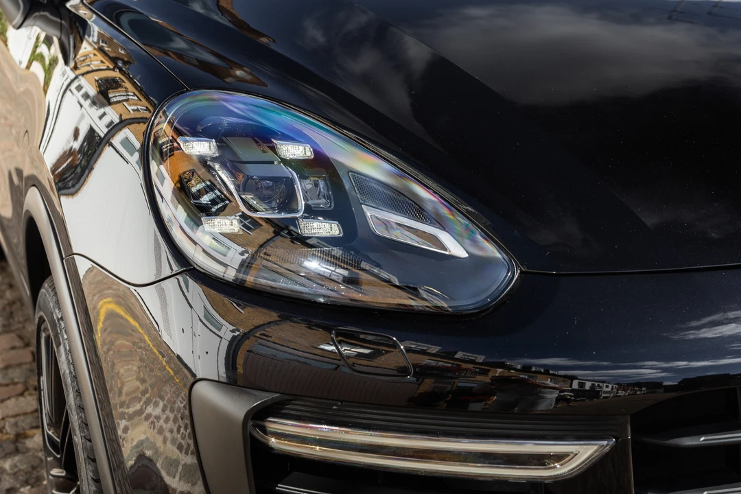 2016 Porsche 958 Cayenne Turbo - Image 31 of 31