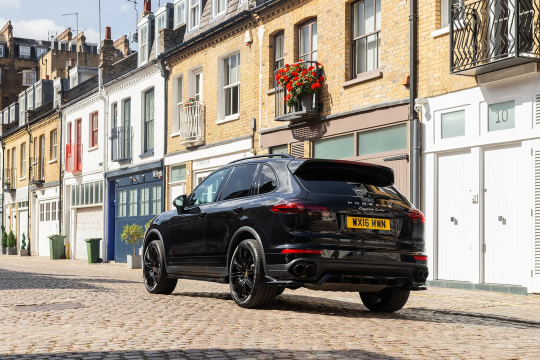 2016 Porsche 958 Cayenne Turbo - Image 7 of 31