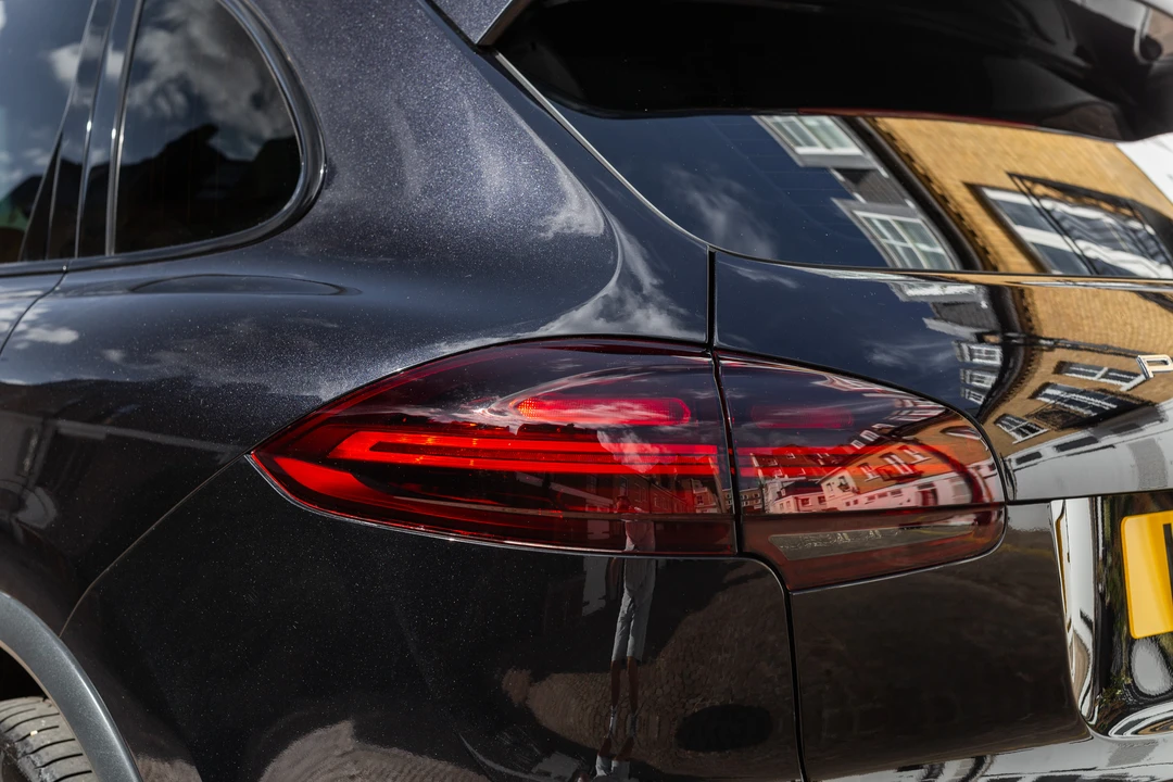 2016 Porsche 958 Cayenne Turbo - Image 23 of 31