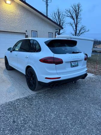 2016 Porsche 958 Cayenne Turbo - Image 3 of 18