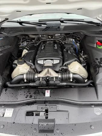 2016 Porsche 958 Cayenne Turbo - Image 12 of 18