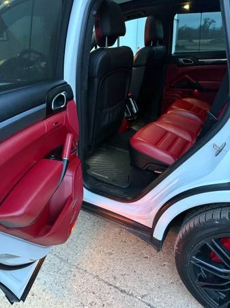 2016 Porsche 958 Cayenne Turbo - Image 7 of 18