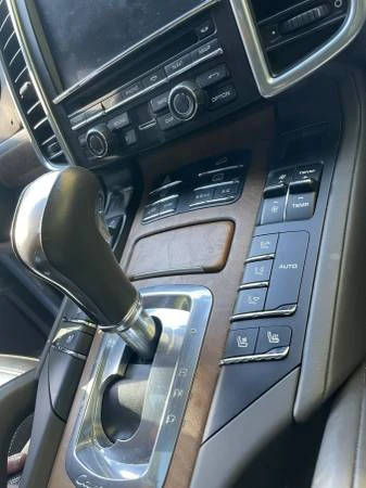 2016 Porsche 958 Cayenne Turbo - Image 14 of 16