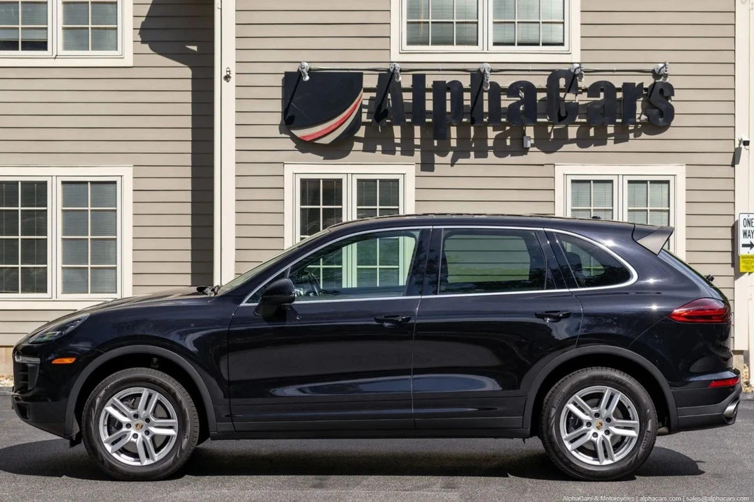 2016 Porsche 958 Cayenne - Image 12 of 21