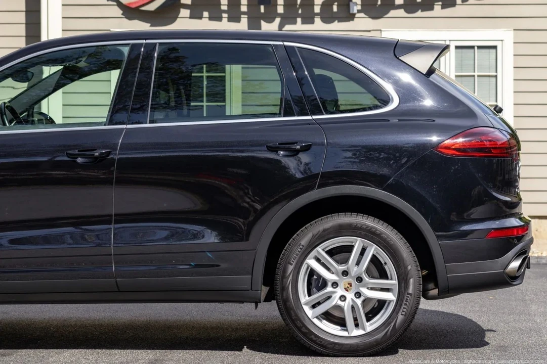 2016 Porsche 958 Cayenne - Image 14 of 21