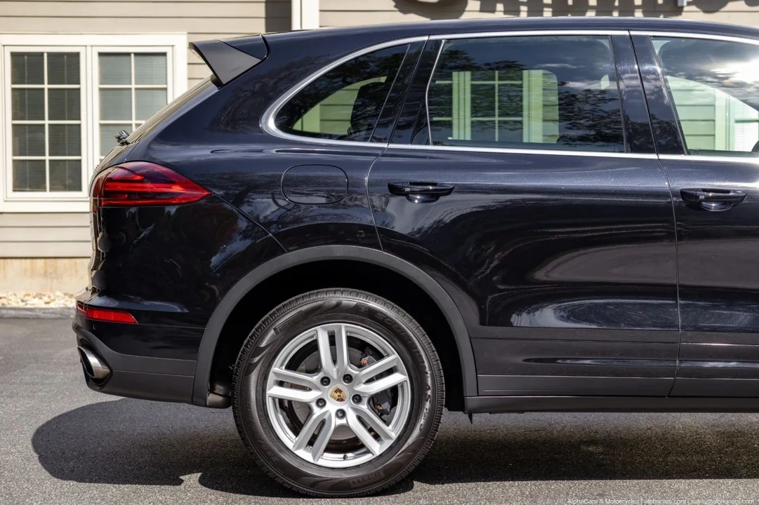 2016 Porsche 958 Cayenne - Image 6 of 31