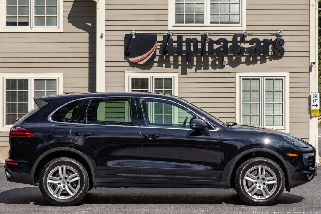 2016 Porsche 958 Cayenne - Image 5 of 21