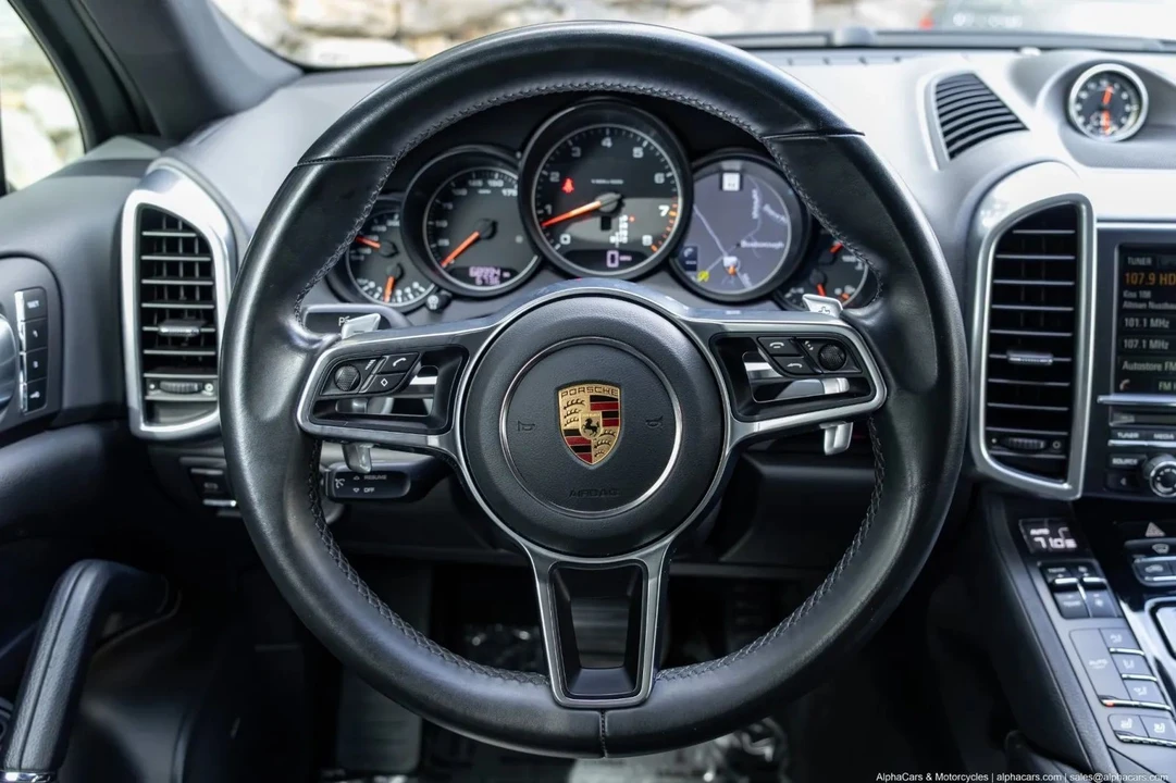 2016 Porsche 958 Cayenne - Image 29 of 31